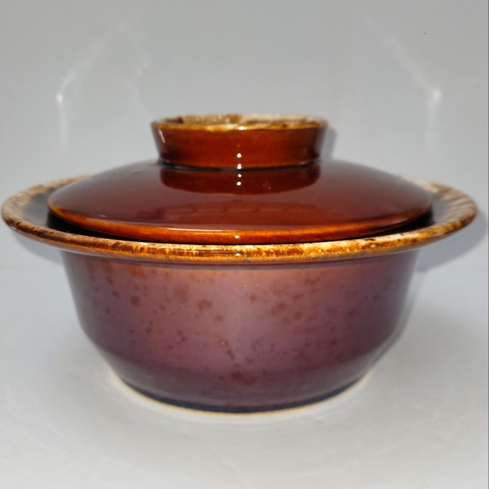 Vintage Hull Pottery Bean Pot